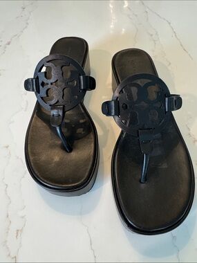 Tory Burch Miller Wedge 8M Black EC!